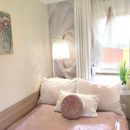 Villa Dolce Vita เอ็กเกอร์ ภายนอก รูปภาพ